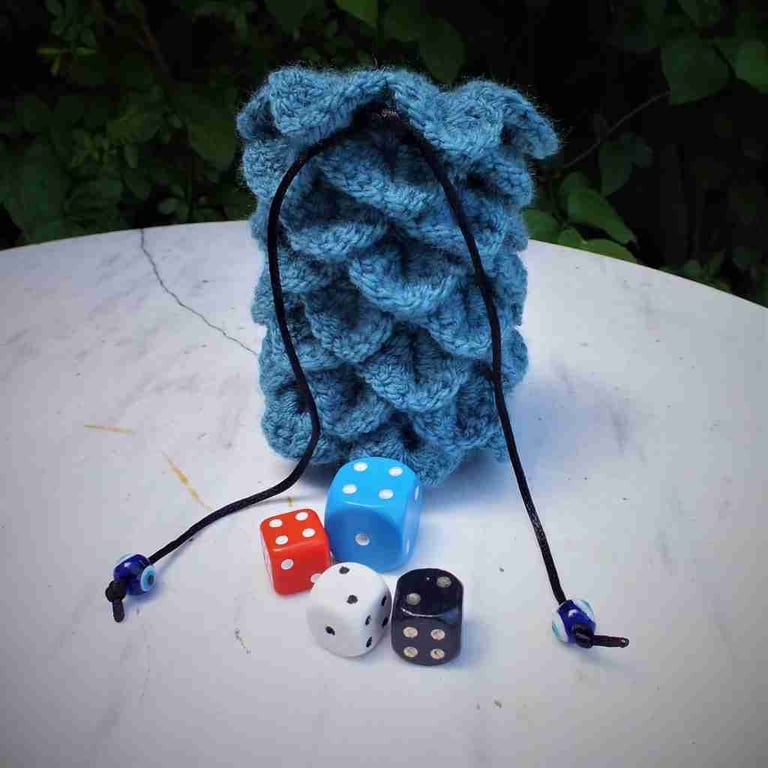 Dragon scale drawstring bag ideal for dice