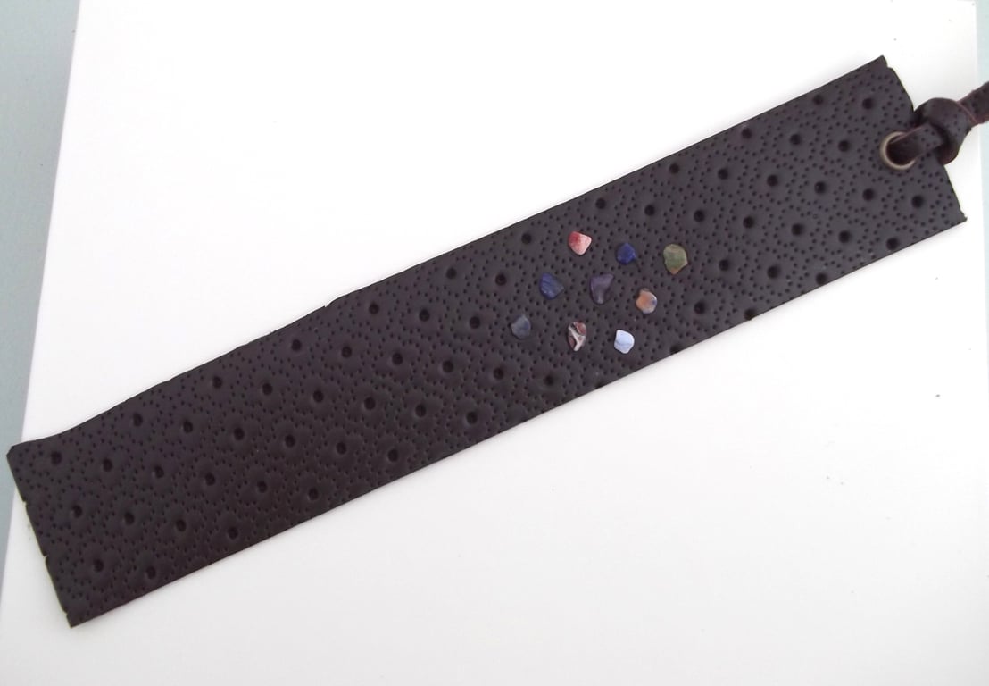 Purple Amathyst Centre Floral Embossed Leather Bookmark Healing Crystal