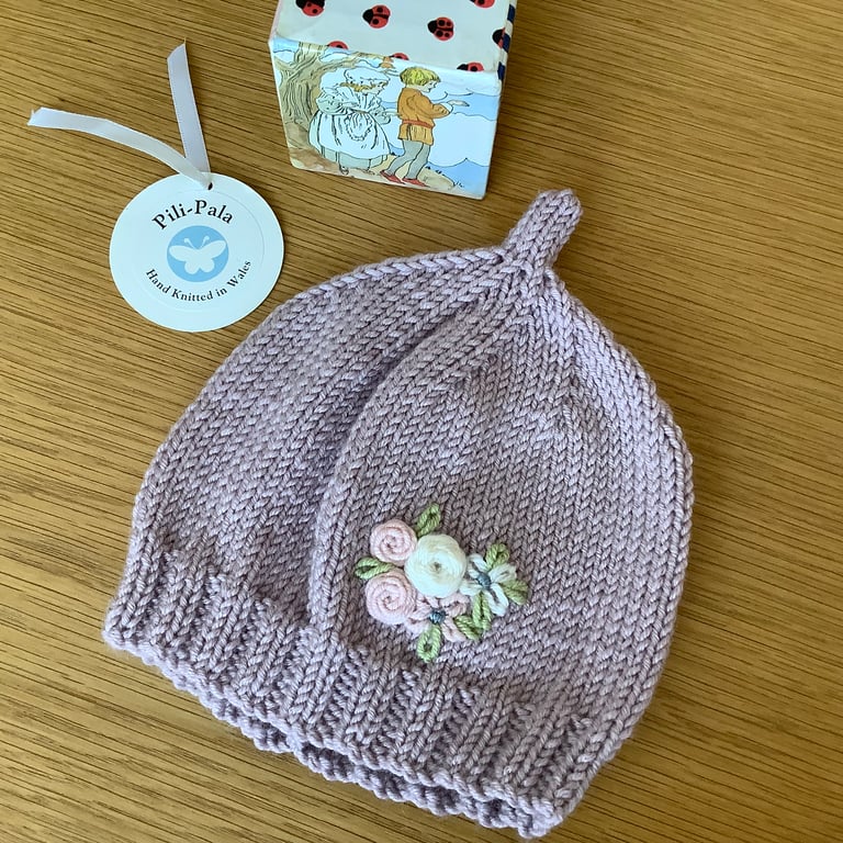 Hand Knitted Baby Beanie Hat 0-6 Months