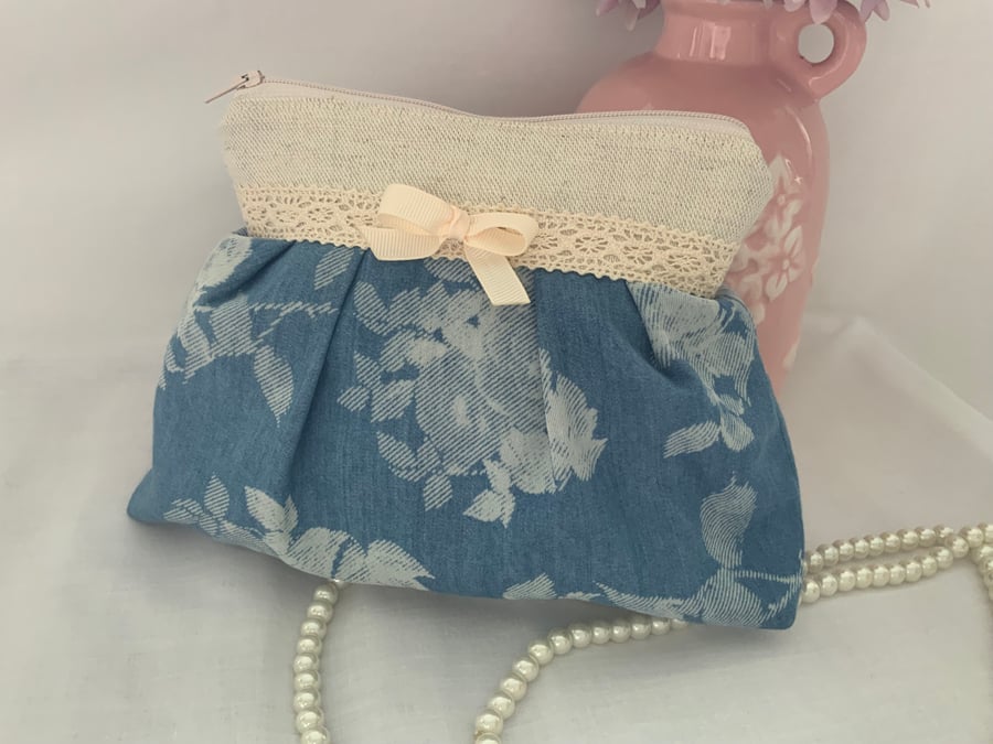 Pleated Cosmetic Bag, Zipped Purse, Make up Bag, Accessory Purse, Cosmetic Purse