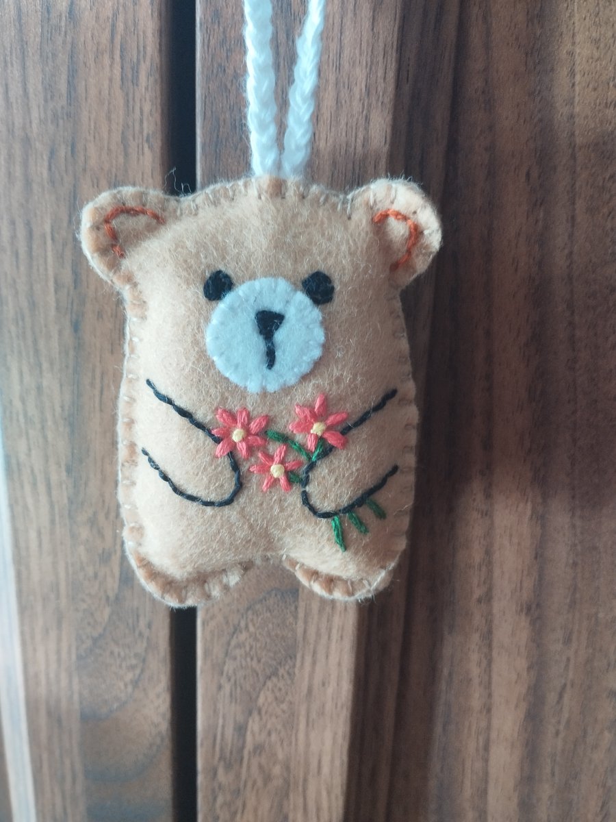 Wool felt bear hanging decoration 