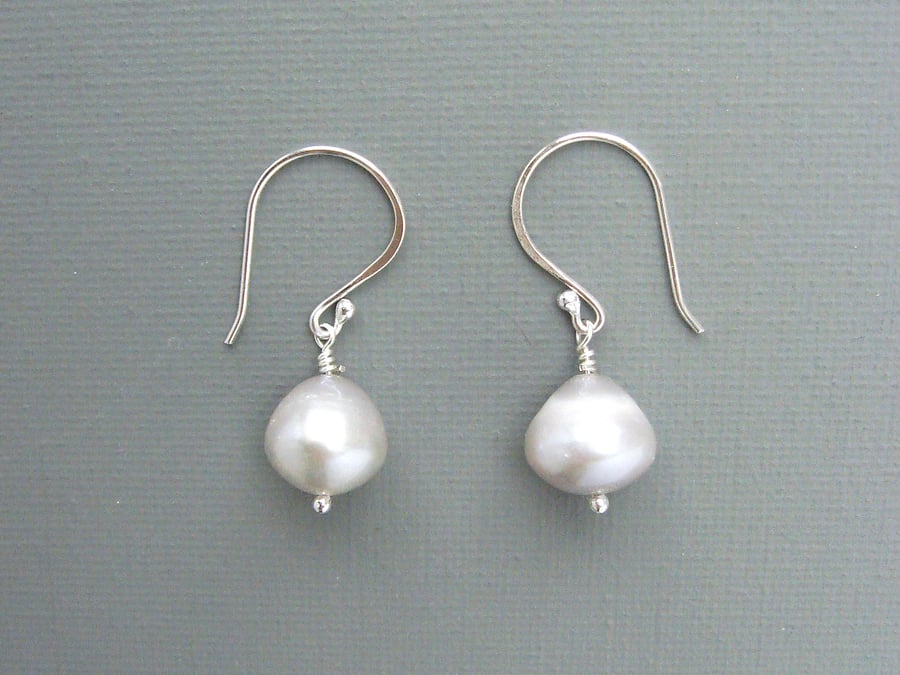 Grey Freshwater Pearl & Sterling Silver Drop Earrings 