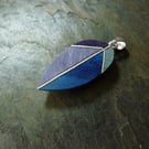 Wood veneered pendanr, oak silver