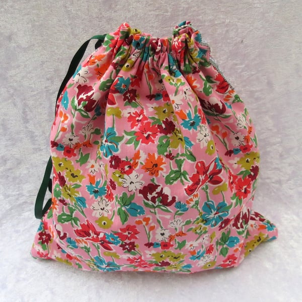 Liberty Lawn drawstring bag, drawstring pouch, floral pouch, 22cm x 20.5cm