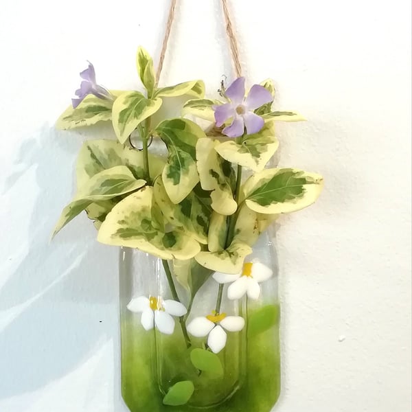 Daisy Fused Glass Wall Vase: Pocket Hanging Flower Art