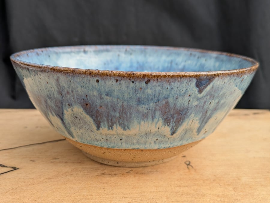 Blues medium speckled bowl