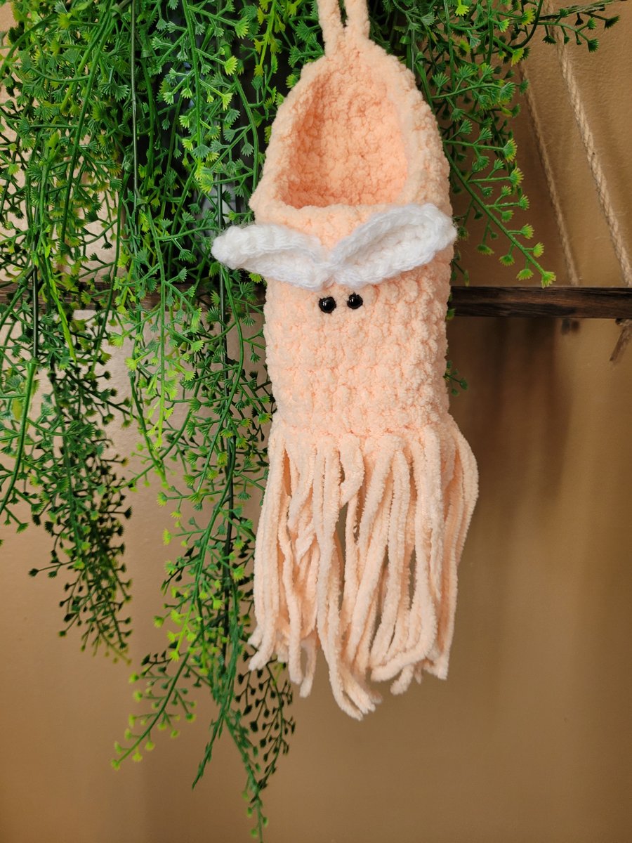 Yipyip crochet hanging decoration