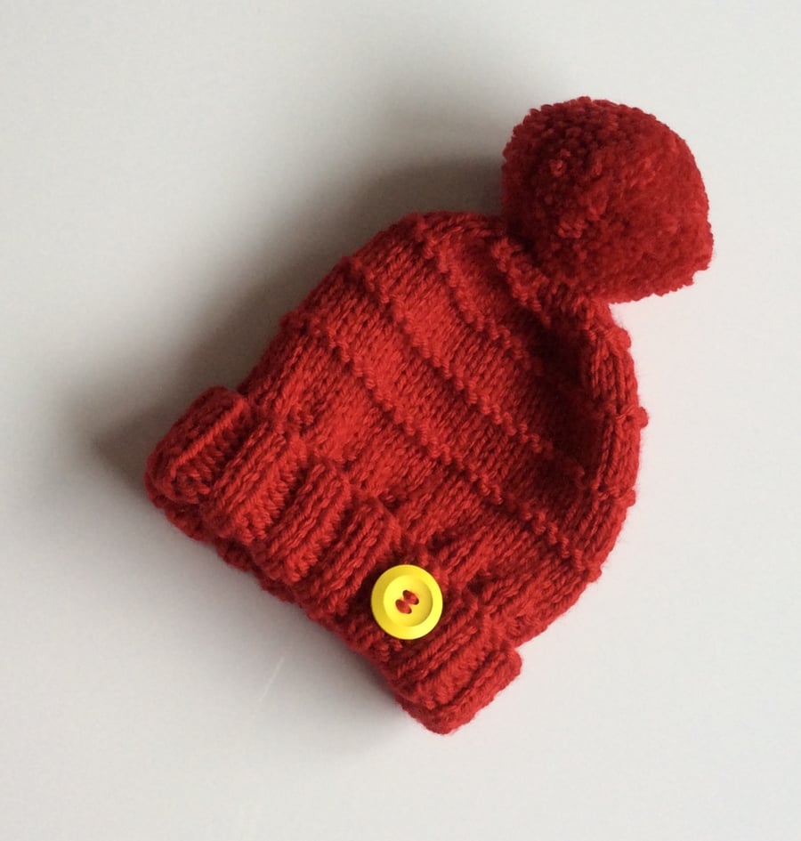 Hand knitted baby hat 