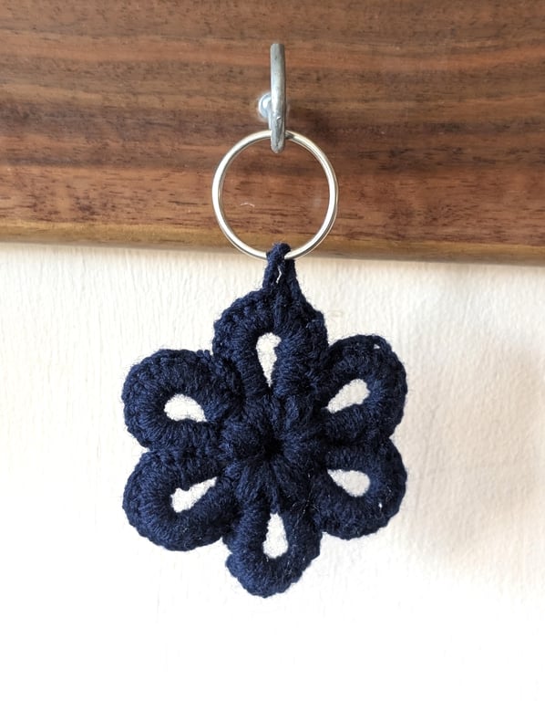 Crochet flower keyring - bagcharm - navy