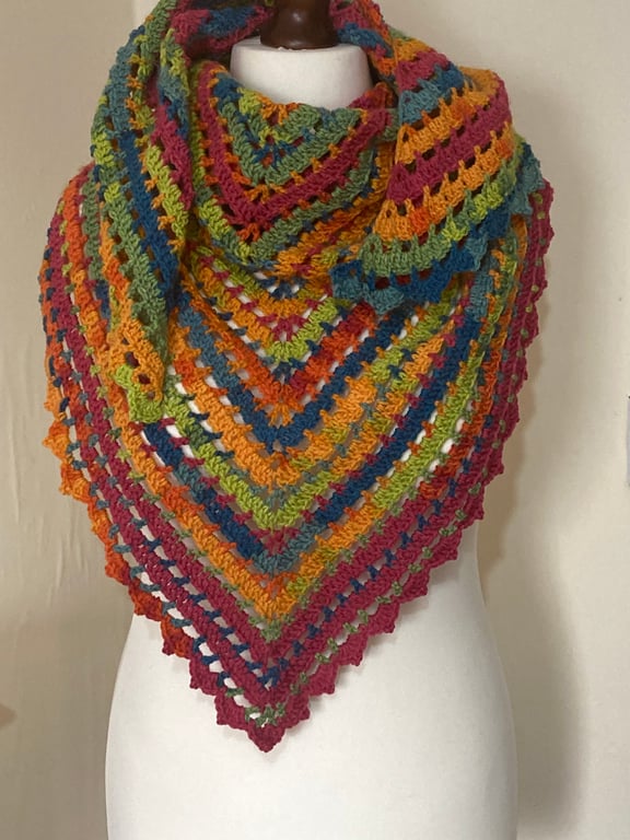 Eyelet Shawl Triangle Scarf 