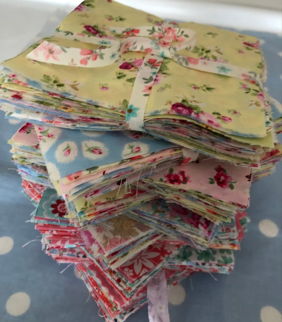 40 x 11cm cotton fabric patchwork squares