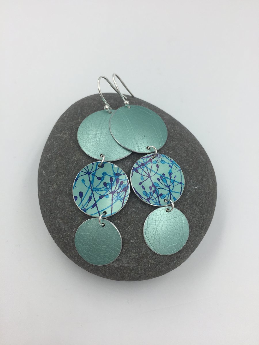 3 circle anodised aluminium dangly earrings in teal