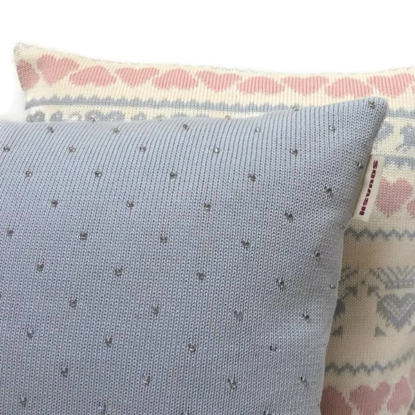 Beaded cushion pale grey