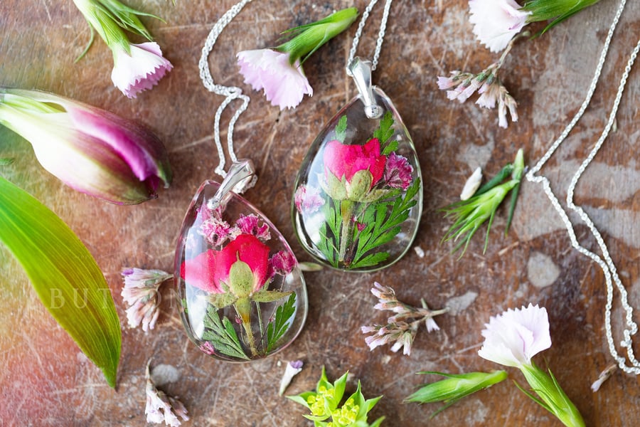 Real Flower Necklace Red Rose Purple Gypsophila Botanical Jewellery Pressed Flow