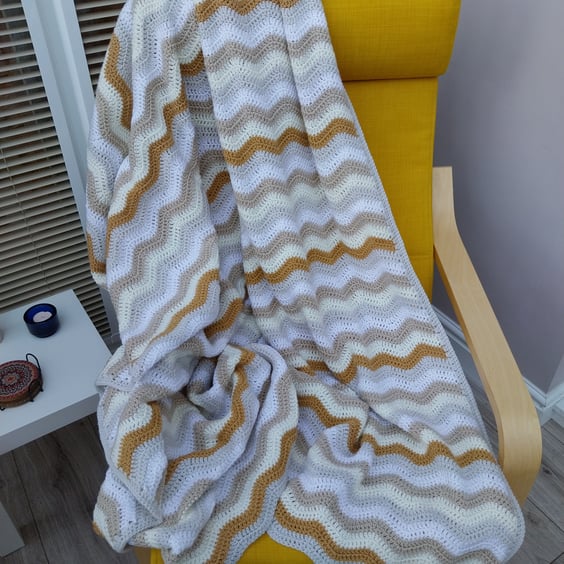 Crochet blanket 