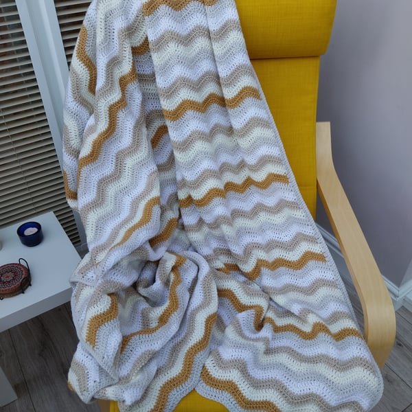 Crochet blanket 