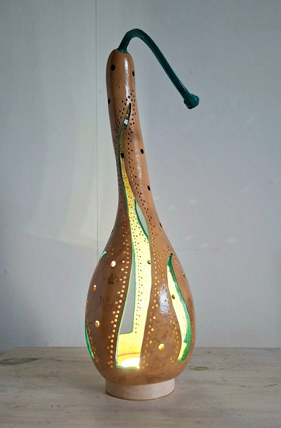Seagrass Swirl Gourd Lamp