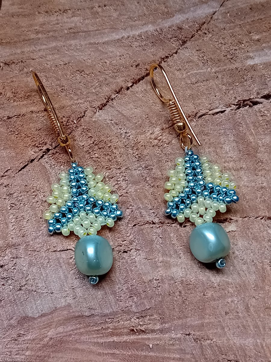 Green pearl triangular peyote bead drop earrings