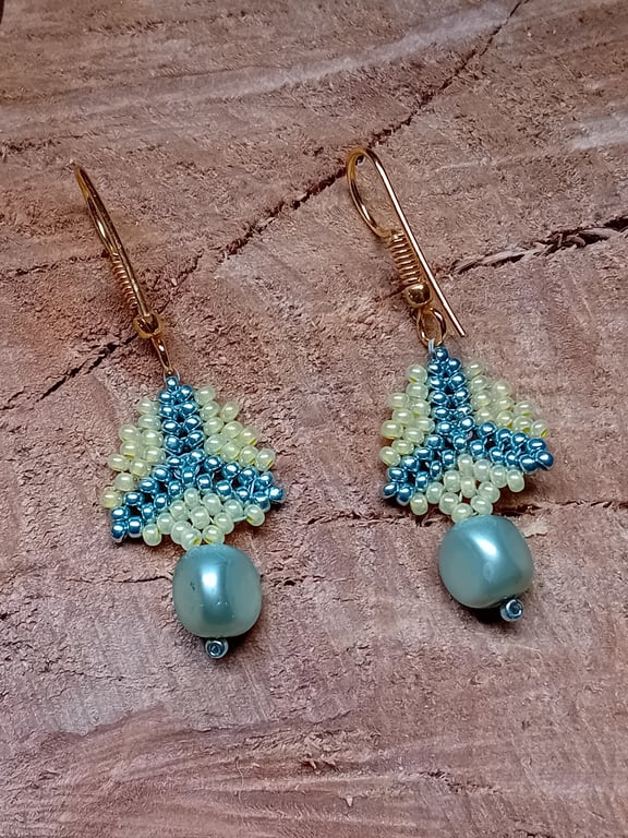 Green pearl triangular peyote bead drop earrings
