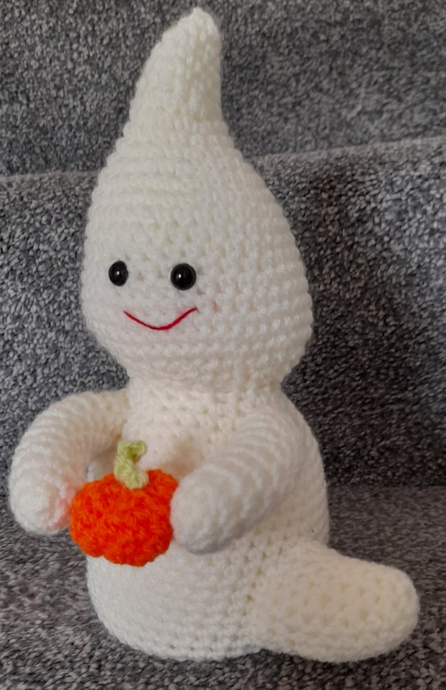 Crochet Halloween Ghost 