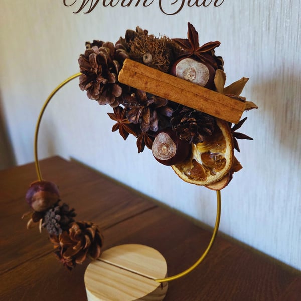 "Warm Star" Natural Autumn-Winter Table Decor & Centerpiece (20cm)