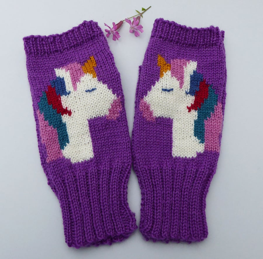 Knitted Unicorn Fingerless Gloves