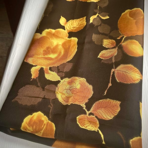 Vintage Yellow Rose Lining Fabric 1.13 m