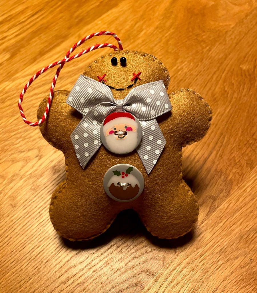Grey Christmas Buttons felt gingerbread man
