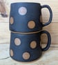 Spotty black toasted mugs - Image 1