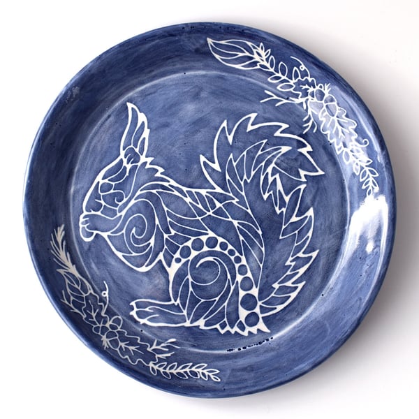 A140 Decorative squirrel plate (Free UK postage)