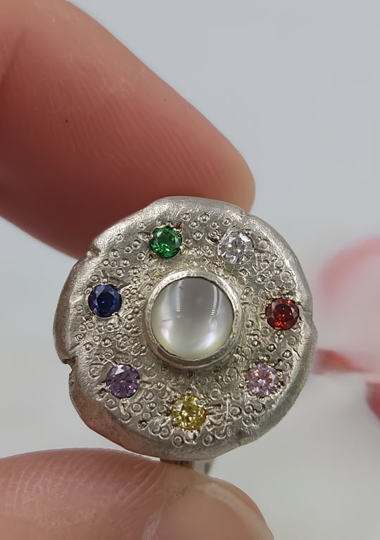 Paint Palette Textured Silver Ring with Mother of Pearl