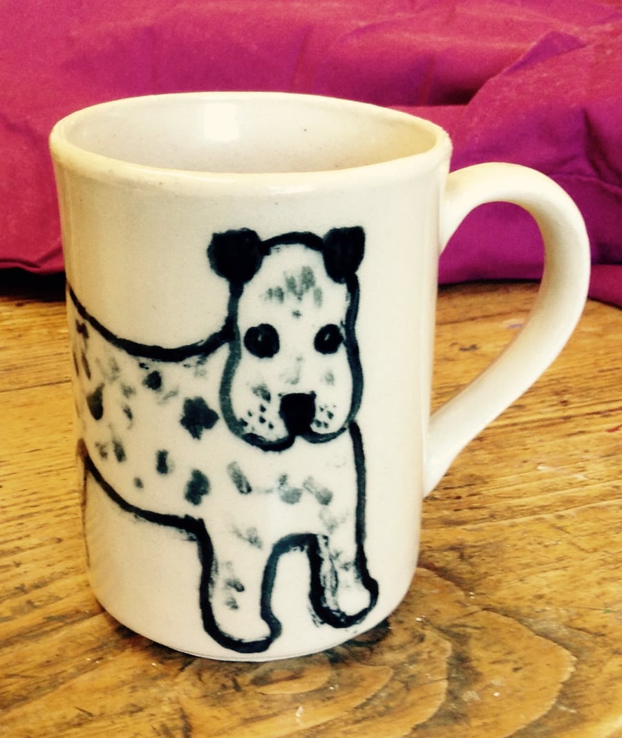 Mug with dog decoration