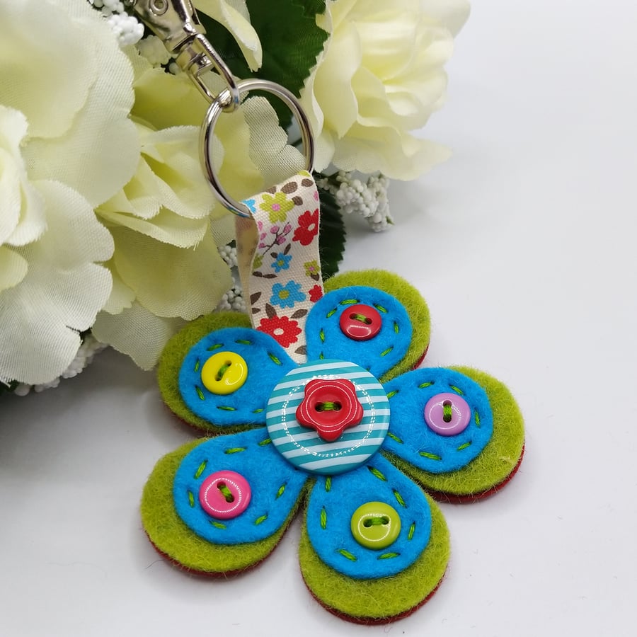 Felt Flower Keyring - Green and Turquoise Keyring embellished with Buttons