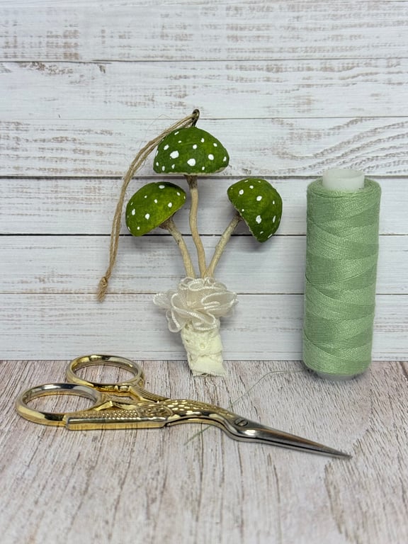 Spun Cotton Green Mushroom Bouquet 
