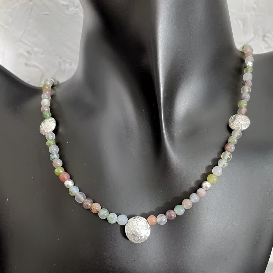 Silver and agate flower bead necklace