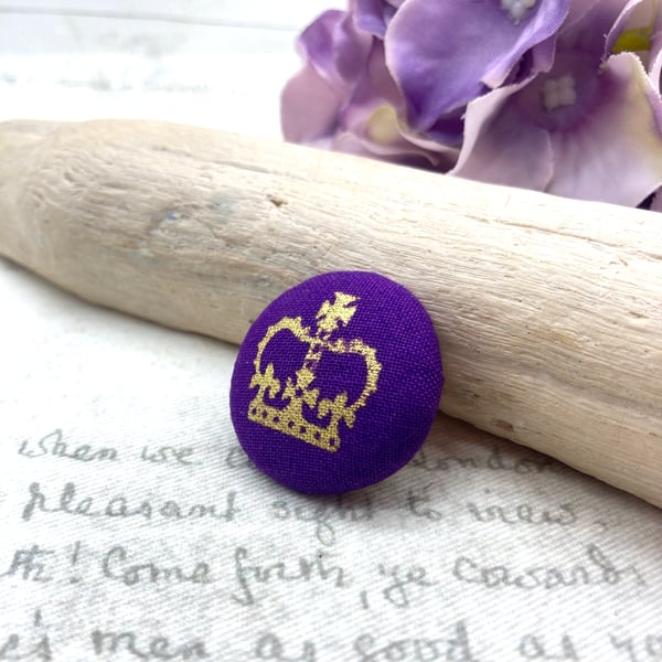 Perfectly Imperfect - Gold crown on purple fabric button brooch