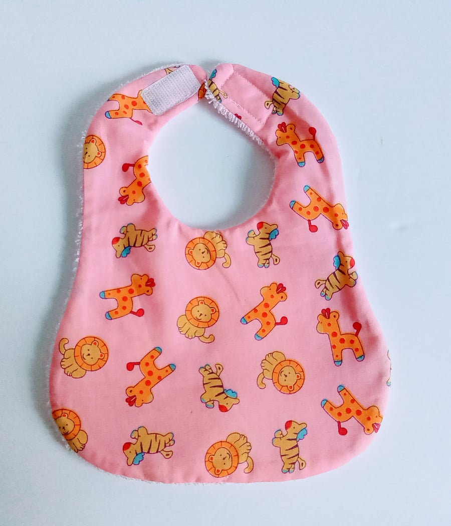 Newborn Babies Bib, baby shower gift, newborn gift, nursery, safari animals bib
