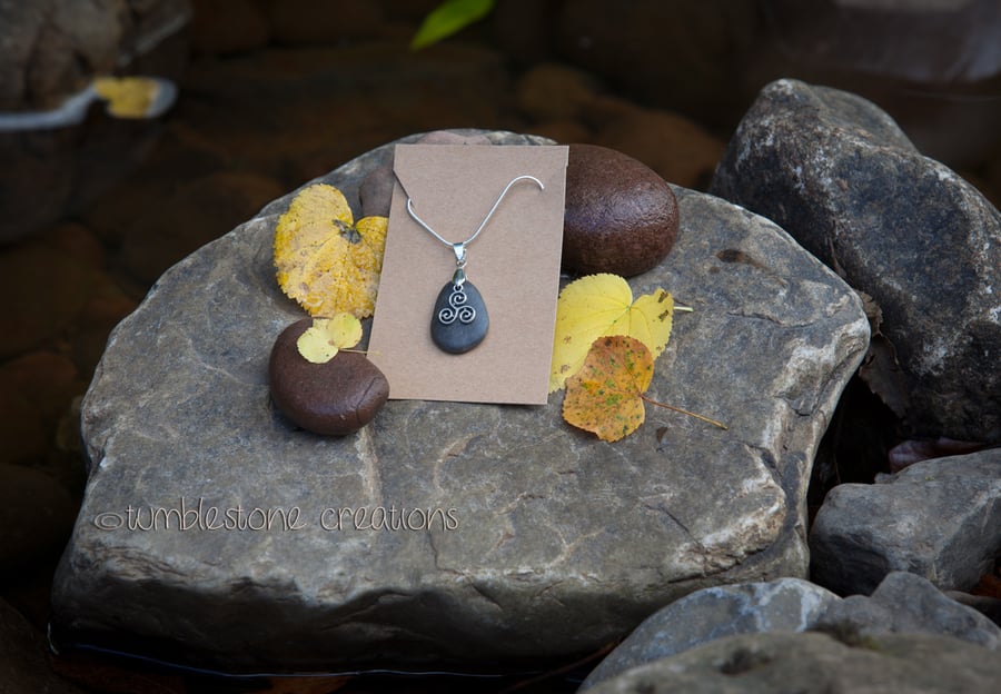 Welsh River Stone Pendant with Celtic Triskele Charm
