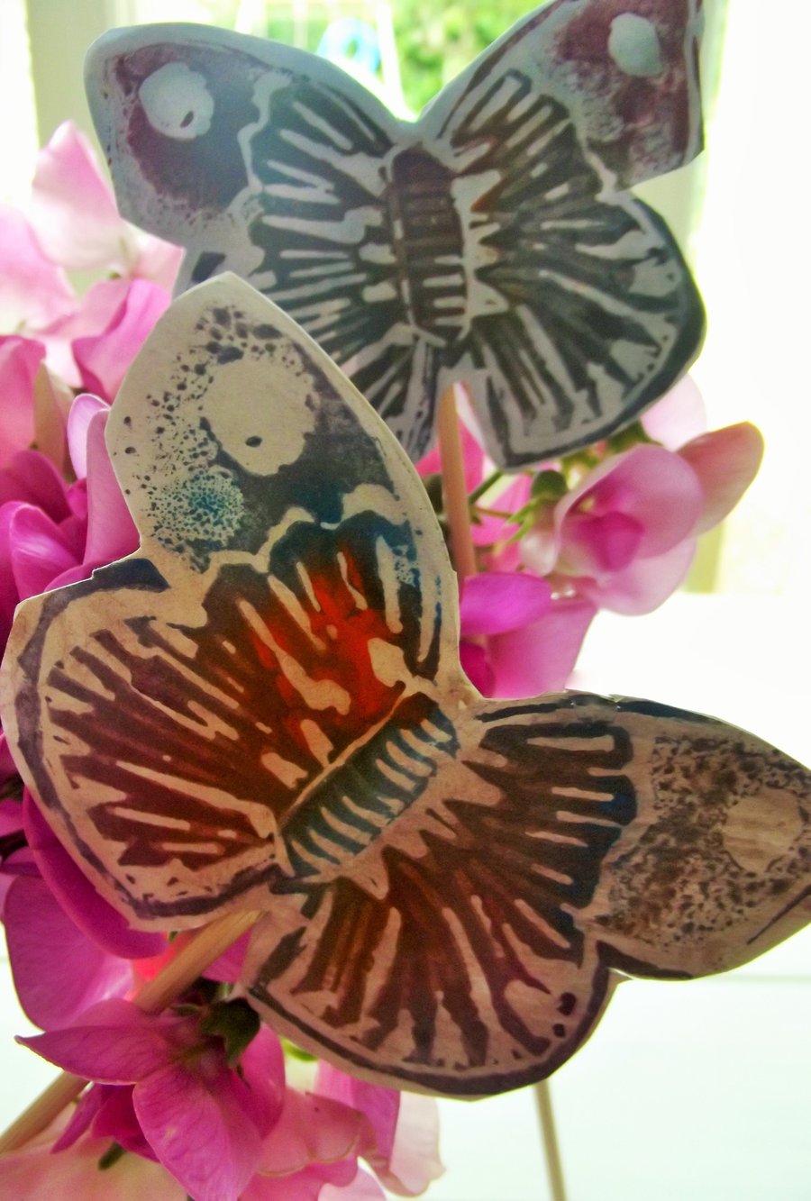 Paper butterfly decorations for flower bouquets - pack of 10