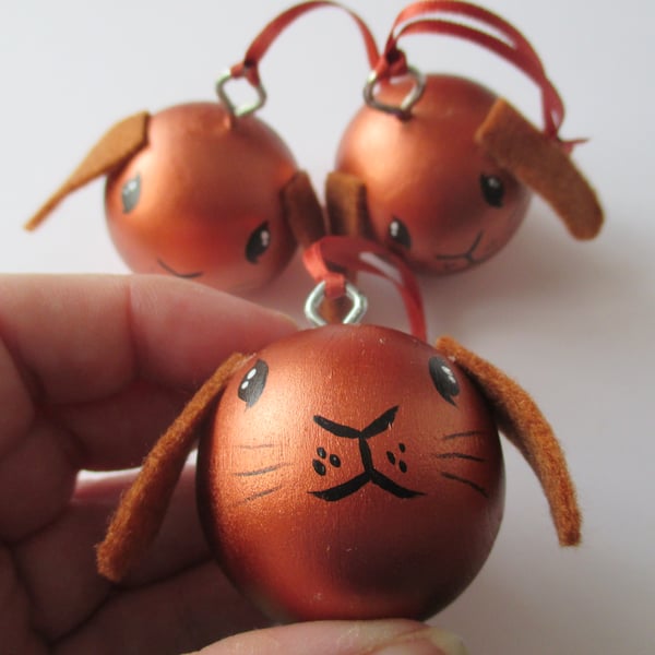 3x Bunny Rabbit Christmas Bauble Tree Decoration Copper Xmas Hand Painted Wooden