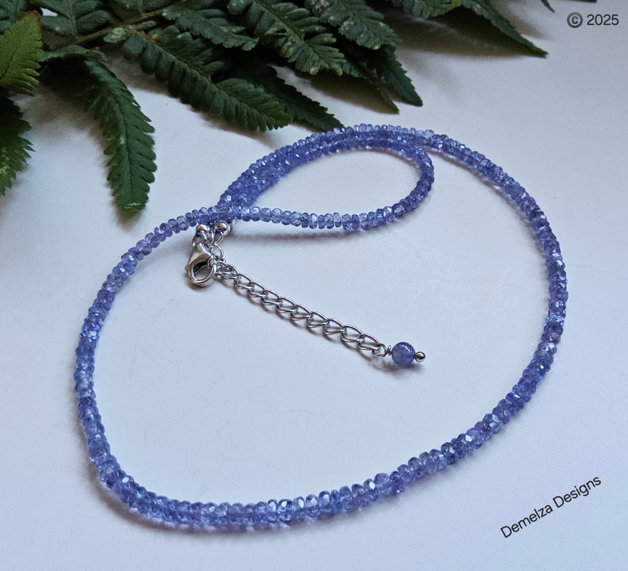 A Grade 40ct Genuine Tanzanite Sterling Silver Necklace 