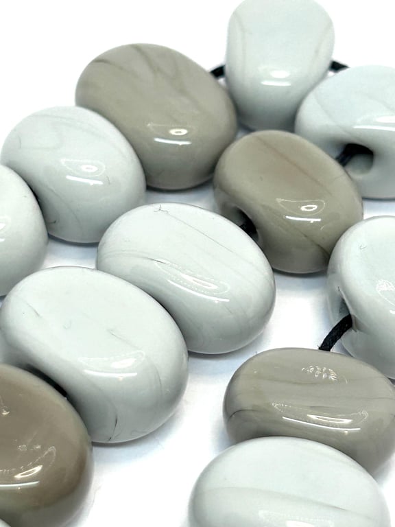 Handmade shiny pebble lamp work glass beads