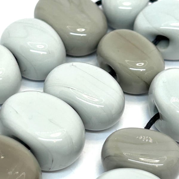 Handmade shiny pebble lamp work glass beads