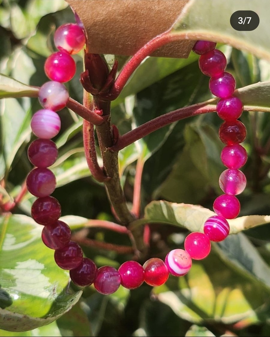 Pink Striped Agate Rounds Stretchie Bracelet 