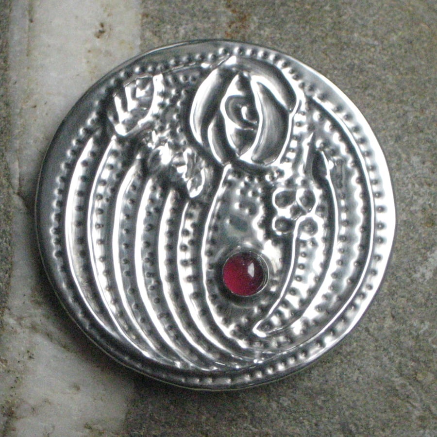 Mackintosh Garnet Brooch in Silver Pewter
