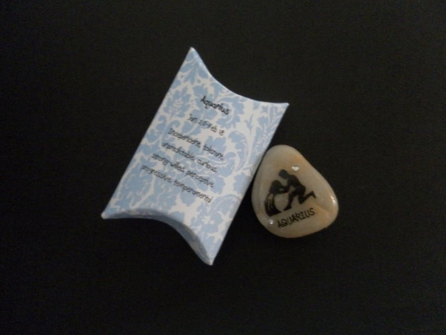 Aquarius zodiac printed wish pebble