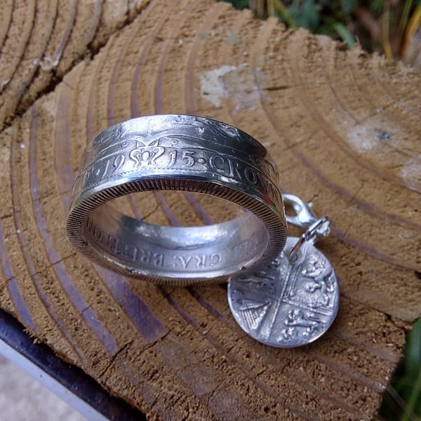 1915 sterling silver King George V Half Crown coin ring 
