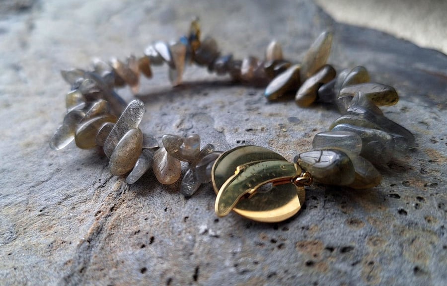 Bracelet from labradorite with brass clasp