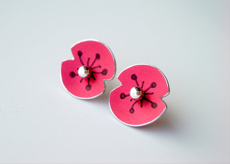 Poppy earrings studs in red 