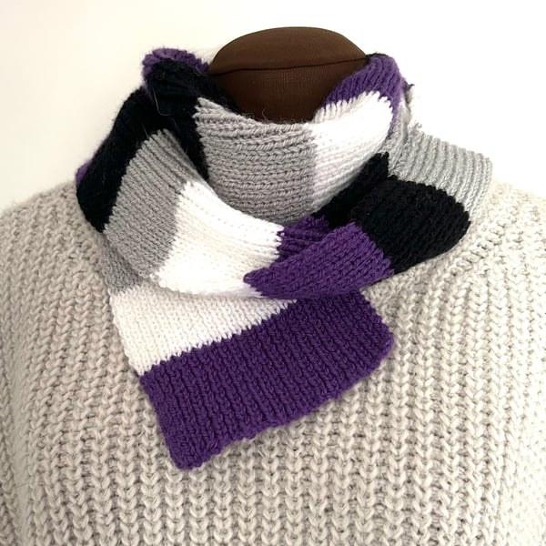 Asexual Pride scarf, handknitted in a lovely soft yarn